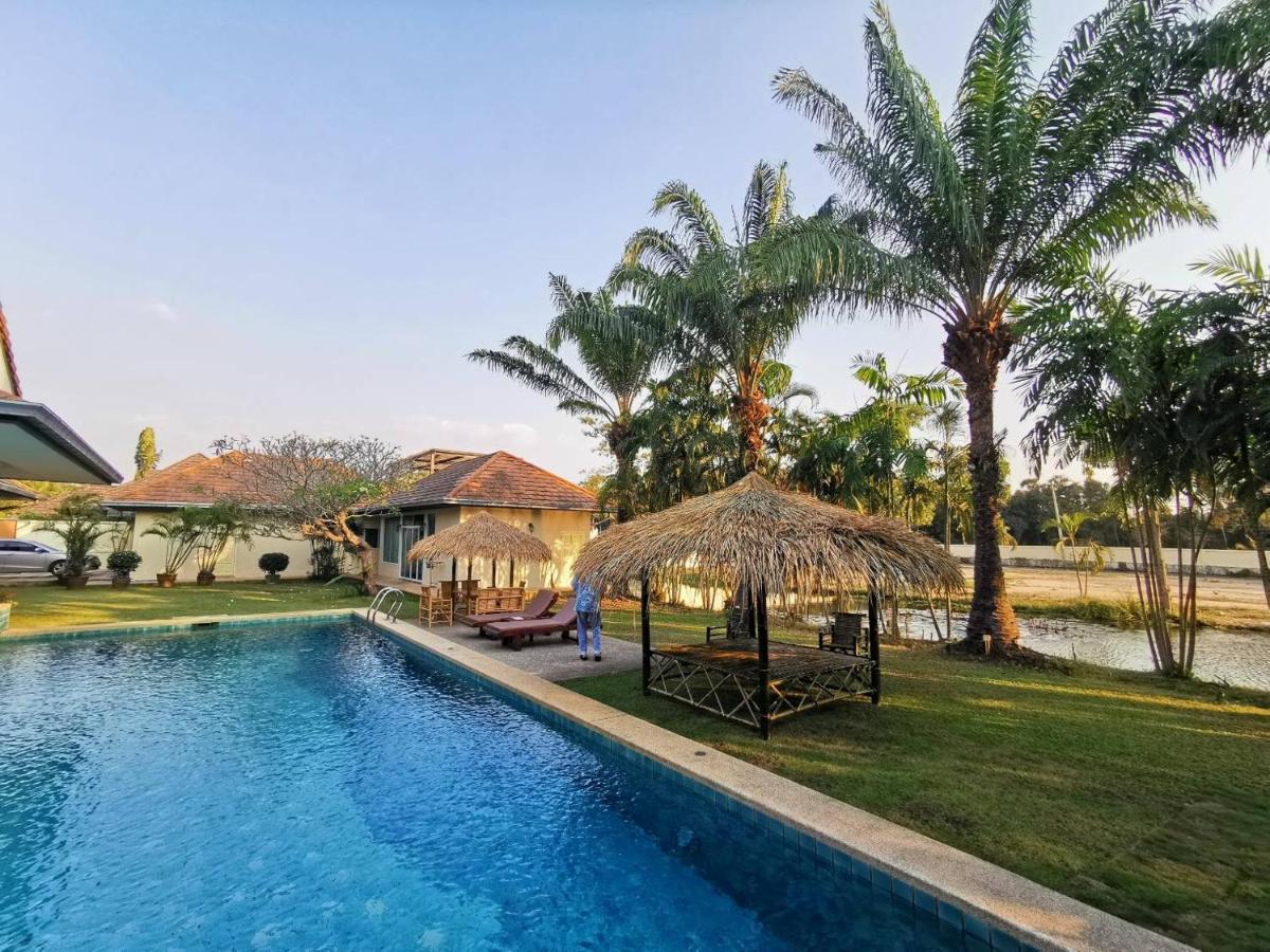 Px Pool Villa Pattaya Nong Prue ภายนอก รูปภาพ