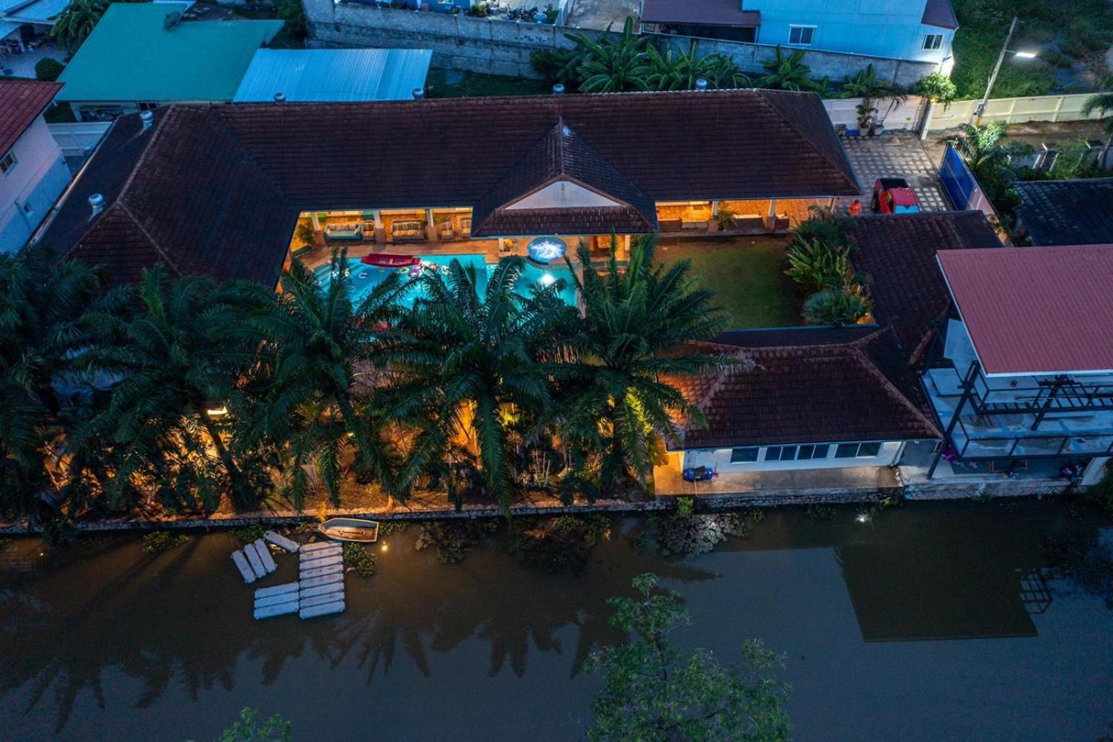 Px Pool Villa Pattaya Nong Prue ภายนอก รูปภาพ