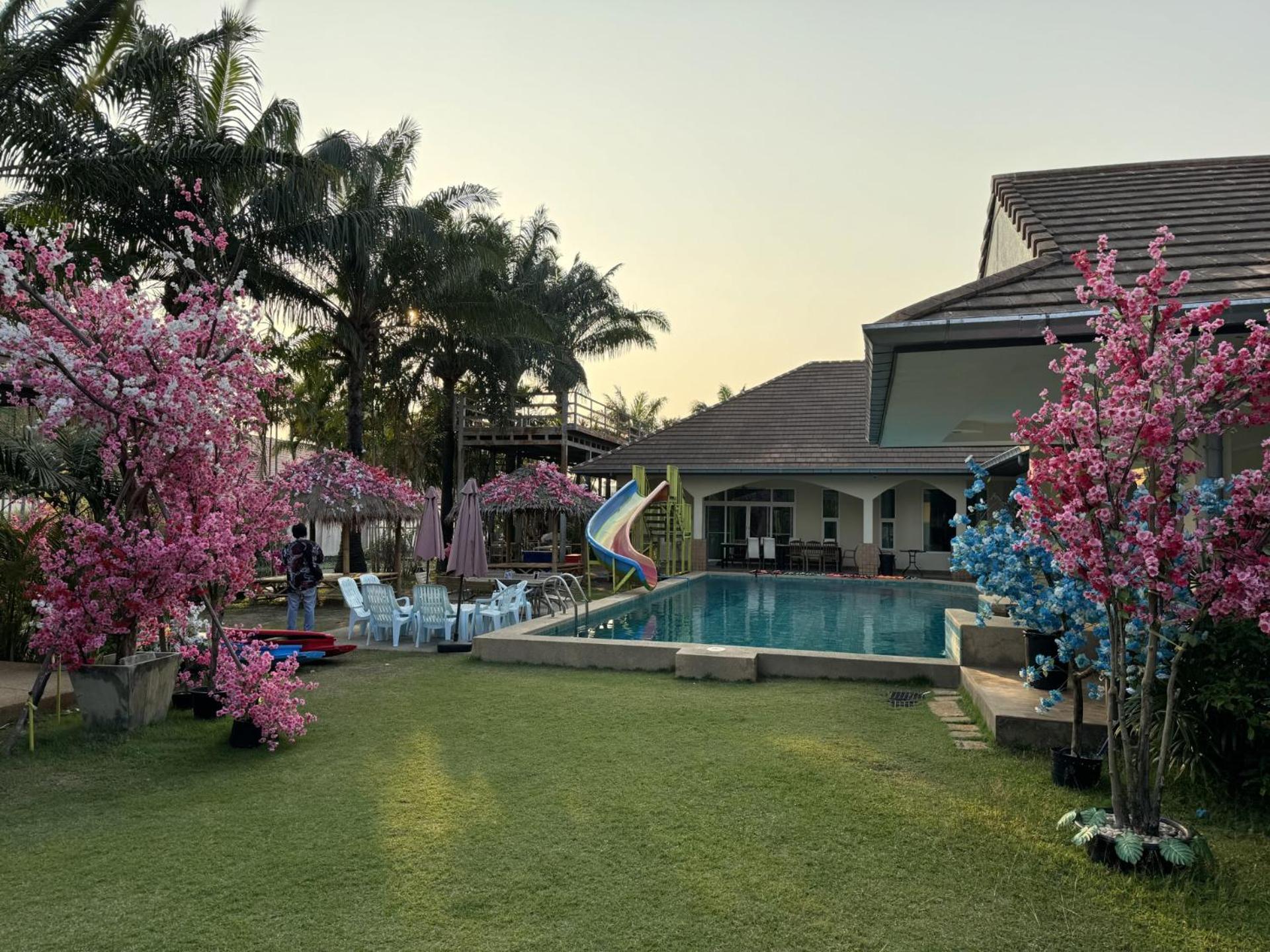 Px Pool Villa Pattaya Nong Prue ภายนอก รูปภาพ